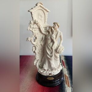 “Wedding Shrine” Giuseppe Armani porcelain figurine